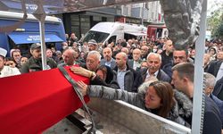 İstanbul- Şehit Pilot Hasan Bahar için evinin önünde helallik alındı