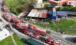 İstanbul- Üniversite kampüsündeki konteynerlerde çıkan yangın söndürüldü