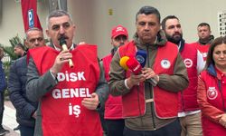 İzmir'de Büyükşehir Belediyesi işçilerinden oturma eylemi / Video eklendi