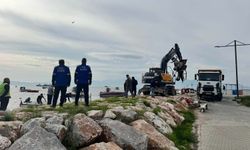 Kaçak barınak ve iskeleler yıkıldı; tekne sahipleri çözüm istedi (2)