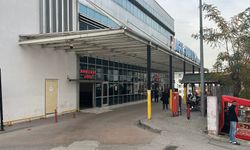 Kantinden tavuk yiyen 14 öğrenci hastanelik oldu