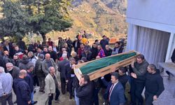 Kazadan sonra çıkan kavgada öldürülen emekli öğretmen toprağa verildi