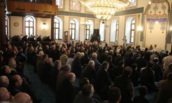 Kocaeli'de camilerde Atatürk için mevlit okutuldu/Ek fotoğraflar