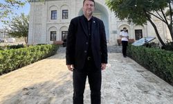 Mahkeme, Metin Lütfi Baydar'ın CHP'den ihracını durdurdu