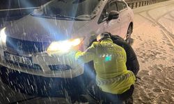 Malatya'da kar nedeniyle mahsur kalan 33 kişi kurtarıldı