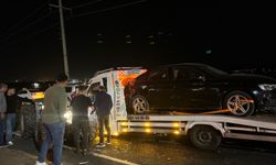 Manisa'da traktör ile çekici çarpıştı: 4 yaralı