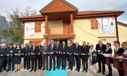 Naim Süleymanoğlu'nun müzeye dönüştürülen evi, Bulgaristan'da törenle açıldı