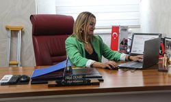 Ortopedik engelli Hilal öğretmen, hiç vazgeçmediği hayalleri ile öğrencilerine ilham oluyor