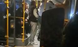 Otobüste, kadınların ‘yer kavgası' kamerada