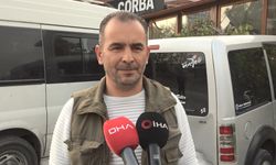 Otomobil, park halindeki 2 araç ile yayalara çarptı: 1 ölü, 3 yaralı