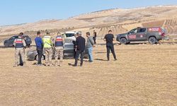 Otomobil, şarampole devrildi; Abdullah öldü, sürücü yaralı