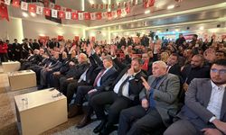 Özdağ: Selahattin Demirtaş barış güvercini gibi sunuluyor