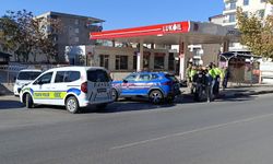 Polis otosunun çarptığı kadın, ağır yaralandı