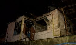 Rize'de 2 katlı evde çıkan yangın söndürüldü