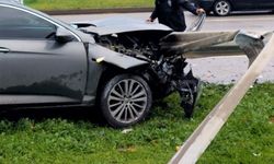 Samsun'da iki otomobil çarpıştı; 3 yaralı