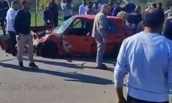 Samsun'da otomobille kamyonet çarpıştı; 2 yaralı