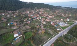 Sındırgı'da hasarlı yapıların yıkımları tamamlanıyor, konteyner kentte yaşam sürüyor / Ek fotoğraflar