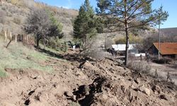 Su altında kalacak mezarlıktaki kabirler taşınıyor / Ek fotoğraflar