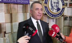 Sultangazi Belediyesi, ‘Yavuz Bülent Bakiler Kültür, Sanat ve Edebiyat Sezonu'nu başlattı