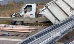 Tokat'ta minibüs, kamyonete çarptı: 1 yaralı