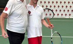 Türk Böbrek Vakfı'nın düzenlediği 3'üncü Cumhuriyet Tenis Turnuvası başladı
