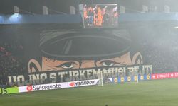 Viktoria Plzen'den dikkat çeken pankart