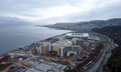 Yüz ölçümü genişleten denize nazır şehir hastanesi inşaatında hummalı çalışma / Ek fotoğraflar