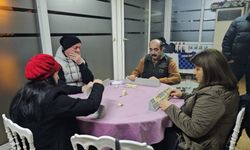 48 yıllık gelenek bozulmadı: Amatör futbol kulübünden 'baba hindi' ödüllü okey turnuvası