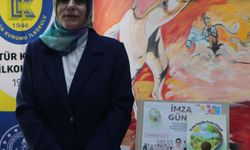 Akranlarının şiirlerinden oluşan kitabın geliri 10 yaşındaki DMD hastası öğrenciye