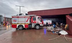 Akvaryum inşaatında düşen işçi yaralandı