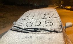 Ankara'da kar yağışı etkili oldu