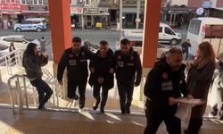 Antrenör, kadın hakeme saldırıp tokat attı