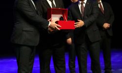 Bakan Bak: Dijital bağımlılıkla mücadelede en güçlü araç spordur (2)