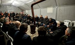 Bakan Yerlikaya, şehit polis memuru Koçyiğit'in ailesini ziyaret etti