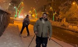 Beyaz çileyi eğlenceye dönüştürdüler