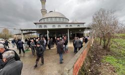 Bir yıldır kayıp olan balıkçı için gıyabi cenaze namazı kılındı