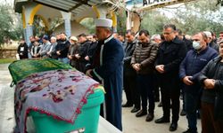 Boşanma aşamasındaki eşinin öldürdüğü Kadriye'nin tabutunu kadınlar taşıdı