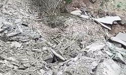 Cide-İnebolu kara yolu, heyelan nedeniyle ulaşıma kapatıldı