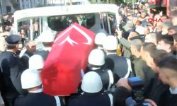 DEAŞ operasyonunda şehit olan 3 polis için Yalova'da tören (2)