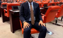 DHA'nın haberi sonrası fil hastası babaya yardım eli