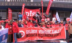 DİSK üyeleri, Ankara'ya yürüdü