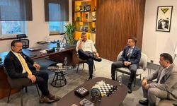 Ertan Torunoğulları: Başkanımız kulüpte, transfer çalışmalarımıza kaldığımız yerden devam edeceğiz / Fotoğraf eklendi