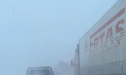 Erzincan'da bazı bölgelerde TIR geçişine izin verilmiyor; Tendürek'te trafik durdu