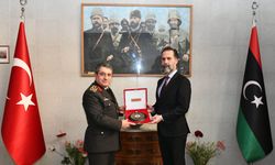 Genelkurmay Başkanı Bayraktaroğlu, Libya Görev Grubu Komutanlığı'nda incelemelerde bulundu