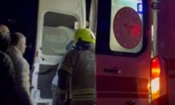 Gönen'de işçi servis midibüsü ile otomobil çarpıştı: 1 ölü, 13 yaralı (2)