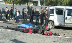 Hafif ticari araçla motosikletin çarpıştığı kazada ölü sayısı 2'ye çıktı