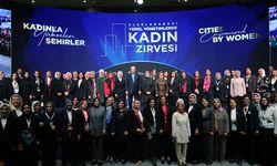 İstanbul- Cumhurbaşkanı Erdoğan: Kadın elinin değdiği yerde huzur ve düzen olur (Geniş haber)