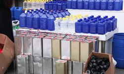 İstanbul- İstanbul, Tekirdağ ve Antalya'da ele geçirilen 45 bin ton kaçak alkol emniyette sergilendi