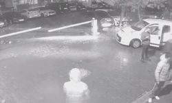 İstanbul - Pendik'te 2 kişiye çarpan alkollü sürücü kaçmaya çalıştı, 7 araca daha çarptı; kaza kamerada