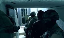 İzmir'de DEAŞ'a eş zamanlı operasyon: 40 gözaltı